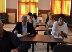 Zdjęcie z galerii: 2014.05.30. I Gminne Dyktando dla Dorosłych