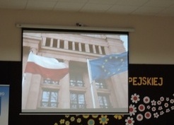 Zdjęcie z galerii: 2014.05.01. Kiermasz Europejski