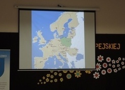 Zdjęcie z galerii: 2014.05.01. Kiermasz Europejski